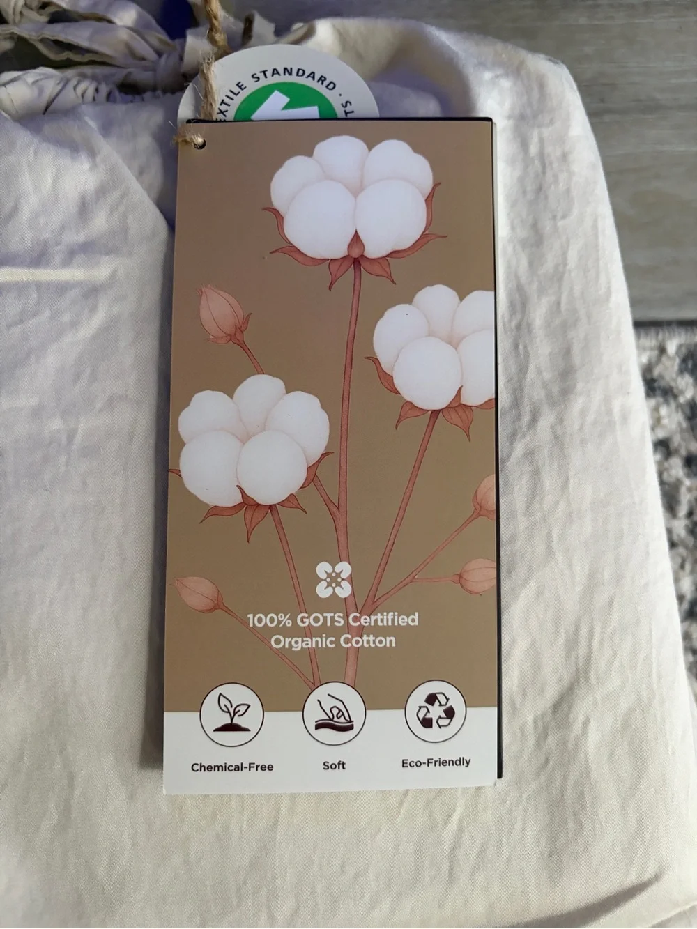 Elegant Cream Duvet Set with Interior Ties and Hidden Zipper - Brand new